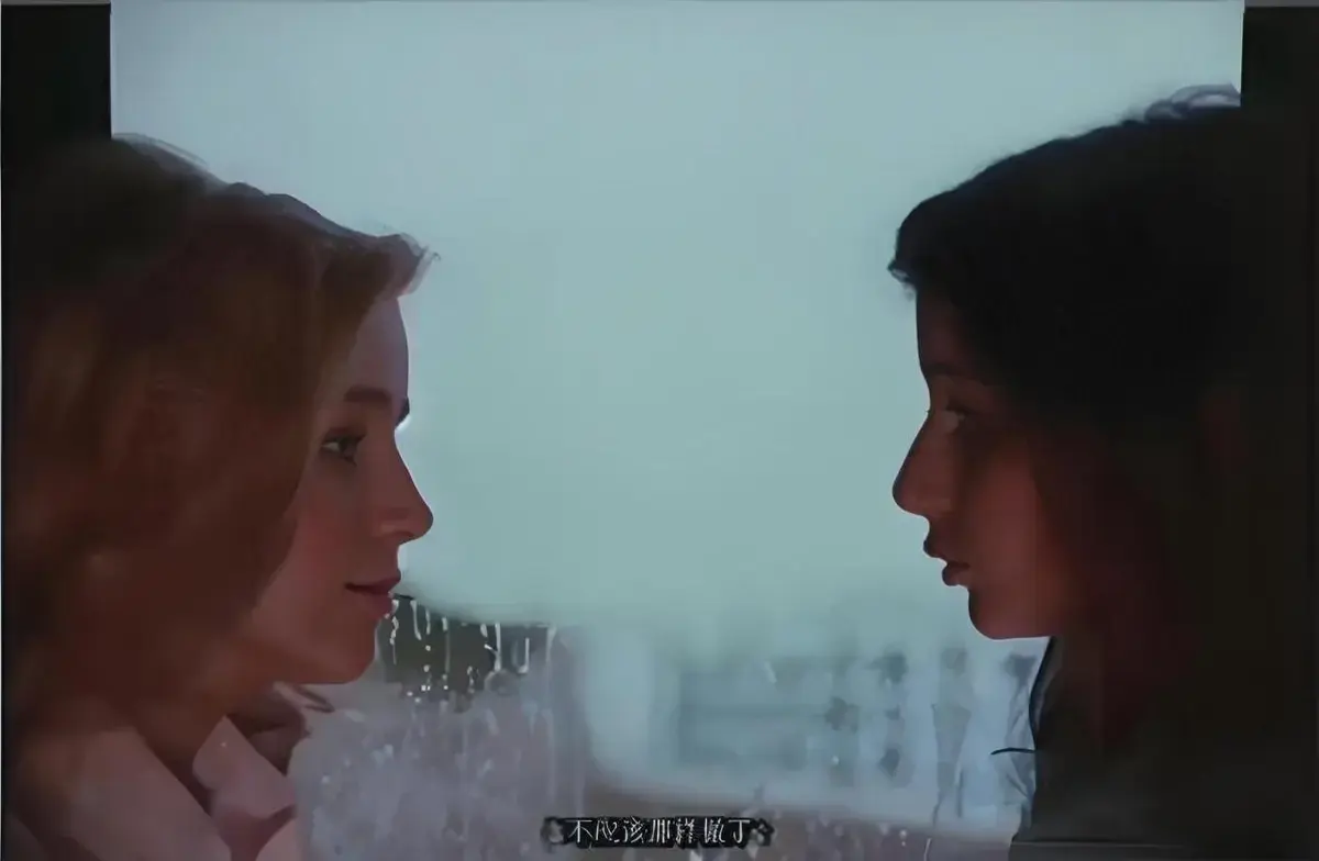 《Molly》相关资源图片