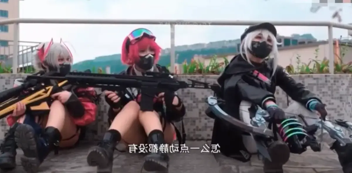 《糖X心三角洲明纱三姐妹》相关资源图片